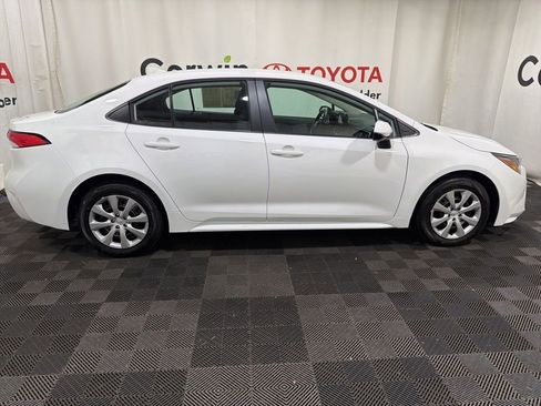 Used 2026 Toyota Corolla LE FWD image 8