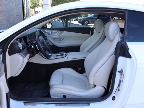 Used 2018 Mercedes-Benz E 400 Coupe image 35