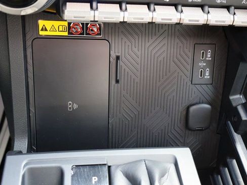 Used 2024 Toyota Tacoma TRD Pro AWD/4WD image 46