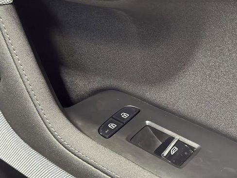 Used 2024 Polestar Polestar 2 AWD/4WD image 11