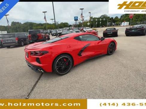 Certified 2022 Chevrolet Corvette Stingray Preferred Cpe w/ Engine Appearance Package RWD image 10
