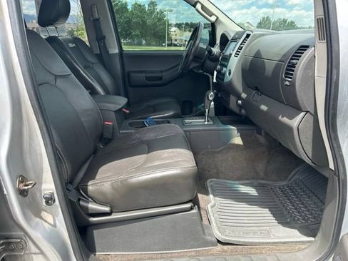 Used 2014 Nissan Xterra PRO-4X w/ Pro-4x Leather Package AWD/4WD image 32