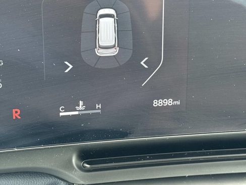 Used 2025 Kia Carnival SX Prestige FWD image 36