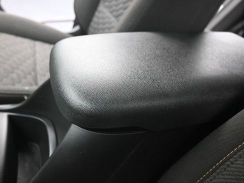 Used 2021 Chevrolet Equinox LT w/ LPO, Floor Liner Package image 37