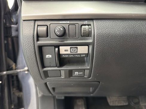 Used 2014 Subaru Outback 2.5i Premium w/ Popular Package #1A AWD/4WD image 33