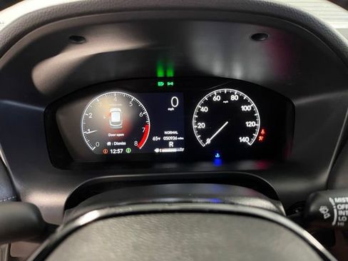 Used 2025 Honda HR-V EX-L image 26