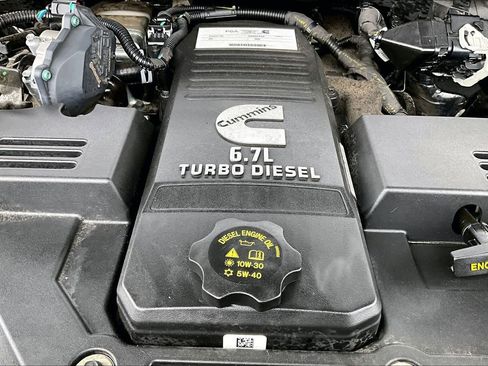 Used 2023 RAM 2500 Limited AWD/4WD image 32