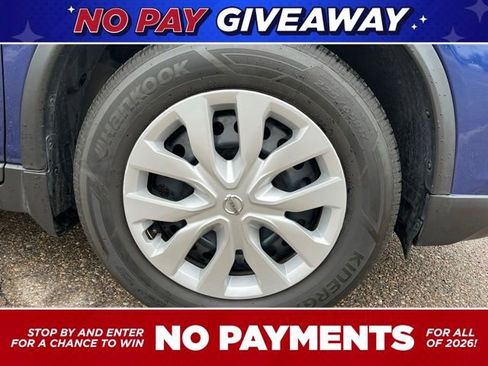 Used 2020 Nissan Rogue S image 9