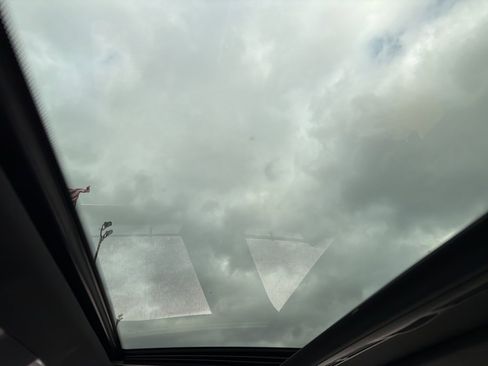 Used 2014 Mercedes-Benz C 300 4MATIC Sedan image 13