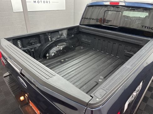 Used 2015 Ford F150 Lariat w/ Equipment Group 502A Luxury AWD/4WD image 11