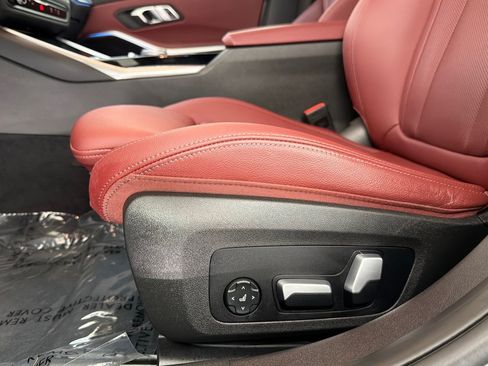 Used 2023 BMW 330i Sedan w/ Premium Package RWD image 15