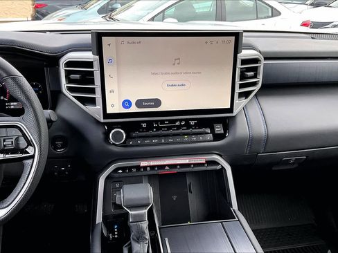 Used 2025 Toyota Sequoia Platinum image 6