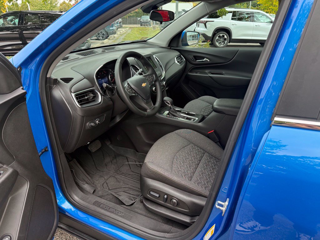 Used 2024 Chevrolet Equinox LT w/ LPO, Floor Liner Package AWD/4WD image 12