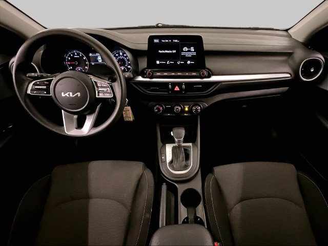 Used 2022 Kia Forte LXS FWD image 14