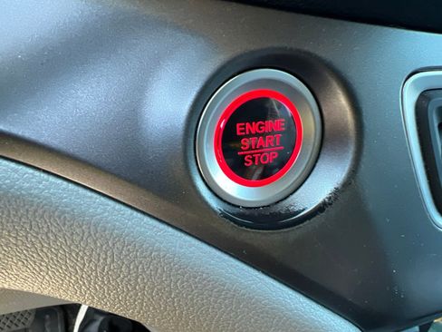 Used 2019 Honda Pilot EX-L image 3