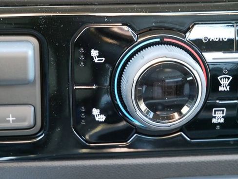 New 2026 Chevrolet Silverado 3500 LT w/ Convenience Package image 21