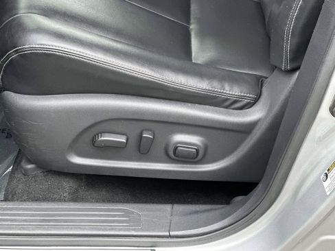 Used 2023 Nissan Murano SV image 15