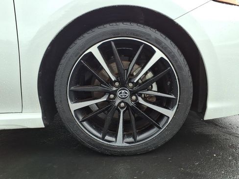 Used 2020 Toyota Camry XSE w/ Driver Assist Package FWD image 9