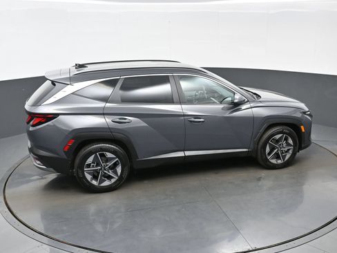 Used 2026 Hyundai Tucson SEL FWD image 38