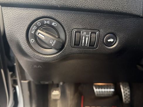 Used 2021 Dodge Charger GT w/ Blacktop Package image 11