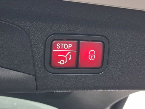 Used 2022 Mercedes-Benz GLE 350 4MATIC image 29