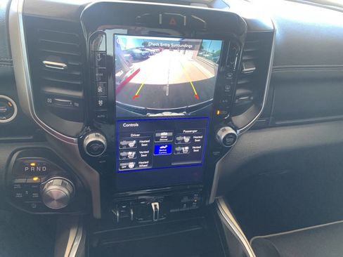 Used 2021 RAM 1500 Laramie AWD/4WD image 15