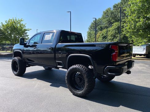New 2025 Chevrolet Silverado 2500 LTZ w/ Trail Boss Package AWD/4WD image 7