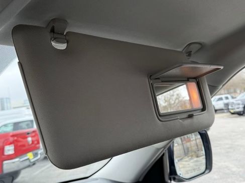 Used 2018 Nissan Armada SL w/ Moonroof Package image 28