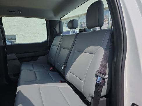 New 2025 Ford F250 XL image 22