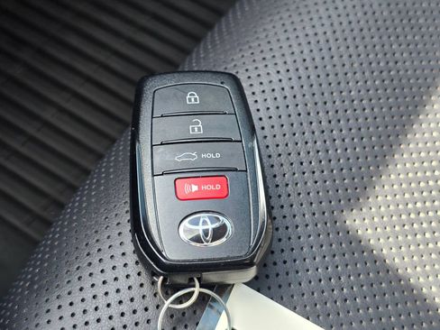 Used 2024 Toyota Crown AWD/4WD image 38