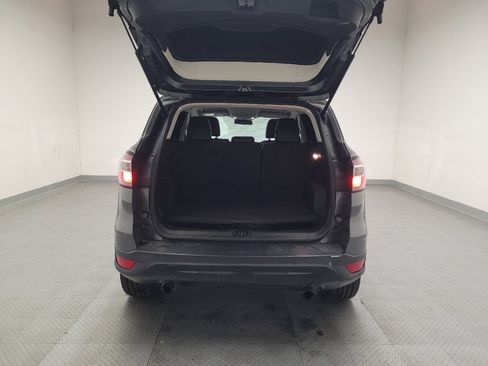 Used 2017 Ford Escape SE w/ SE Sport Appearance Package image 29