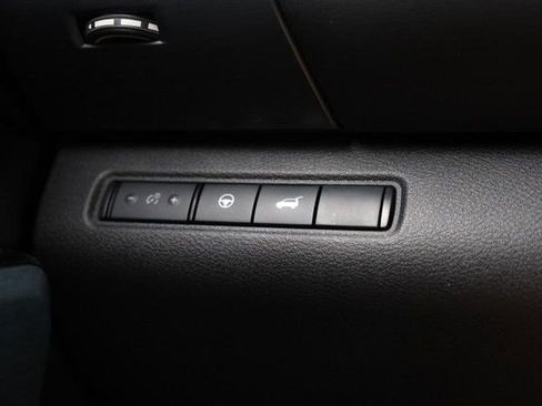 Certified 2025 Nissan Pathfinder SL AWD/4WD image 20
