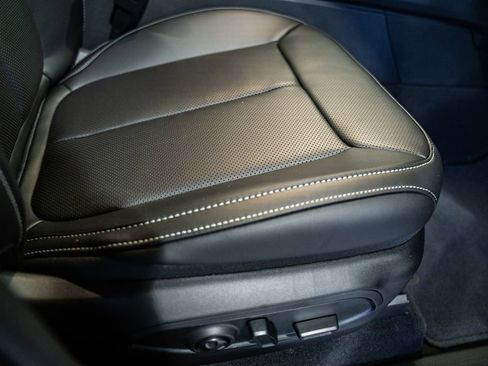 New 2026 Jeep Grand Cherokee Limited AWD/4WD image 38