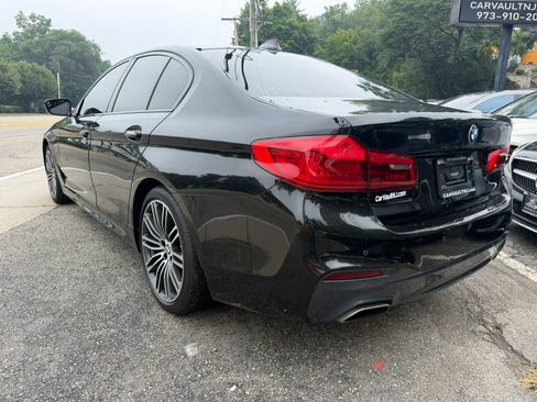 Used 2018 BMW 530e xDrive AWD/4WD image 4