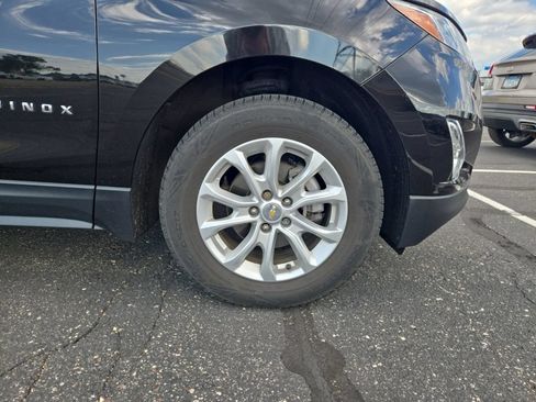 Used 2019 Chevrolet Equinox LT AWD/4WD image 16