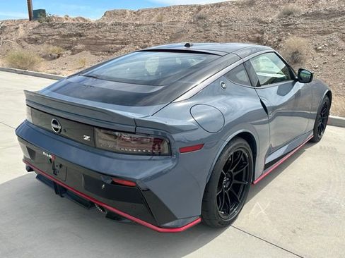 New 2025 Nissan Z NISMO w/ Floor Mat Package RWD image 6