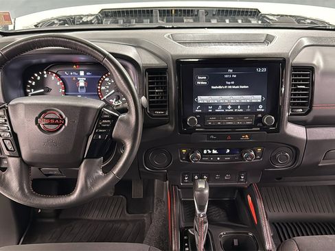 Used 2023 Nissan Frontier Pro-X w/ Pro Convenience Package image 9