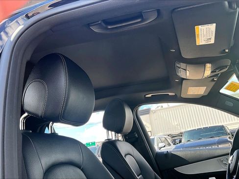 Used 2022 Mercedes-Benz GLC 300 GLC 300 image 14