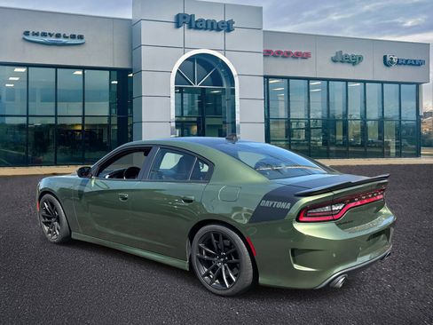 Used 2022 Dodge Charger Scat Pack w/ Daytona Edition Group image 3