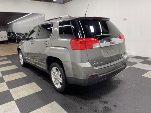 Used 2012 GMC Terrain SLE image 2