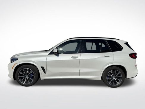 Used 2022 BMW X5 xDrive40i w/ M Sport Package image 3