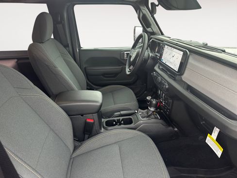 Used 2026 Jeep Wrangler Willys image 15