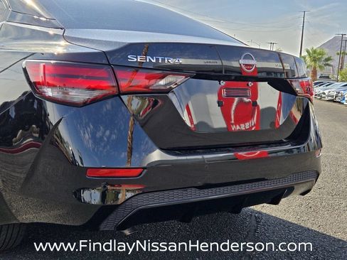 Used 2025 Nissan Sentra SV w/ All-Weather Package FWD image 5