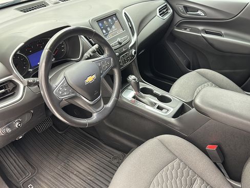 Used 2019 Chevrolet Equinox LT FWD image 11