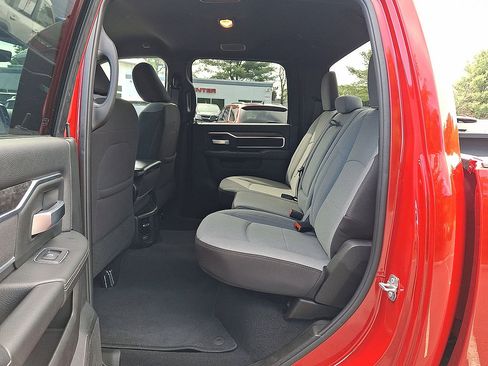 Used 2024 RAM 2500 Big Horn w/ Bed Utility Group AWD/4WD image 13