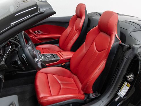 Used 2020 Audi R8 V10 performance AWD/4WD image 8