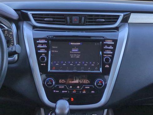 Used 2015 Nissan Murano SL FWD image 17