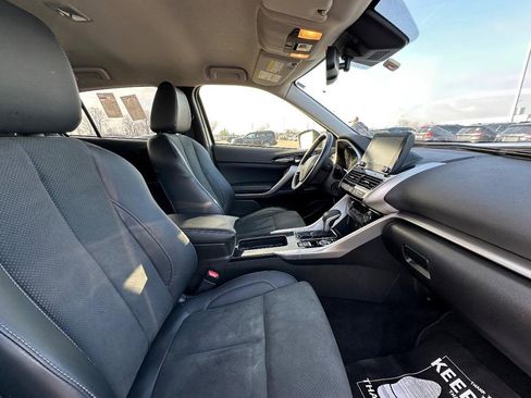 Used 2023 Mitsubishi Eclipse Cross SE image 17