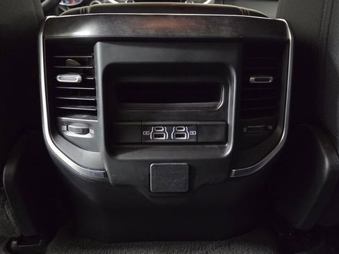 Used 2024 RAM 1500 Big Horn AWD/4WD image 28