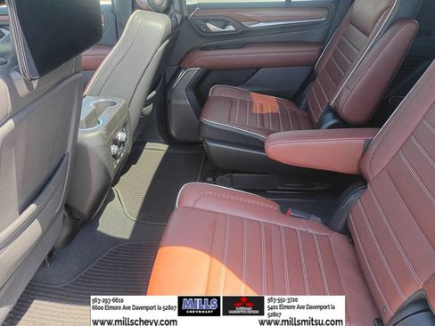 Used 2023 GMC Yukon Denali Ultimate image 12